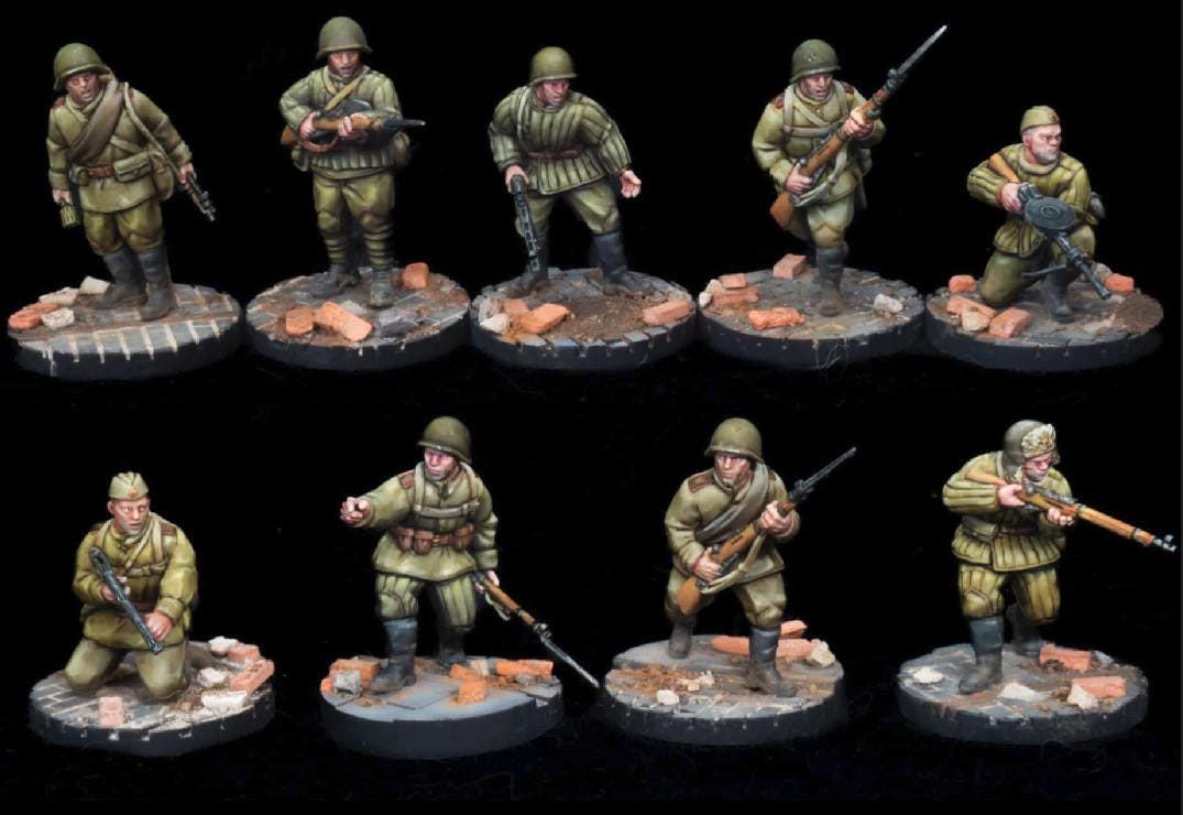 Soviet Light Rifle Squad(late War Fall of Berlin) Set of 10  (USSR) (Soviet, WW2) Various Scales BA